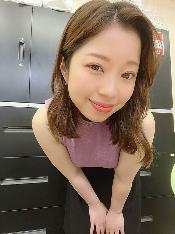 坐地能吸土?!熟女姐姐身材娇小战力超强…G乳肥美臀肉欲体超能干~